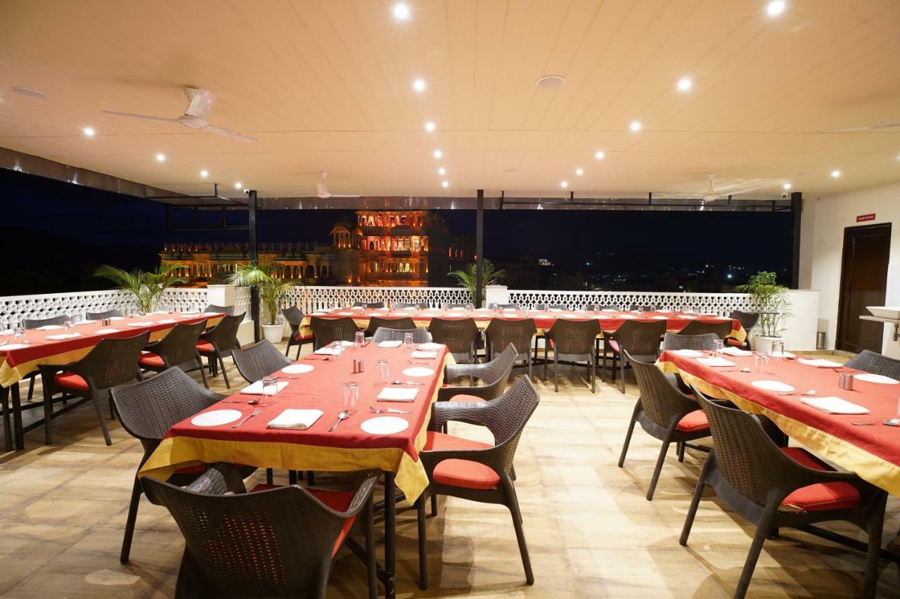 湖景宫殿酒店 烏代浦 外观 照片